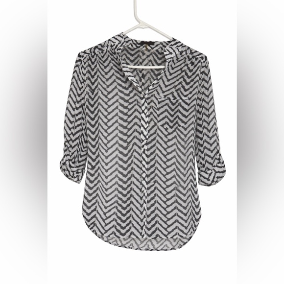 Xtaren Black White Geometric Chevron Print Long Sleeve Blouse Size S - Picture 6 of 7